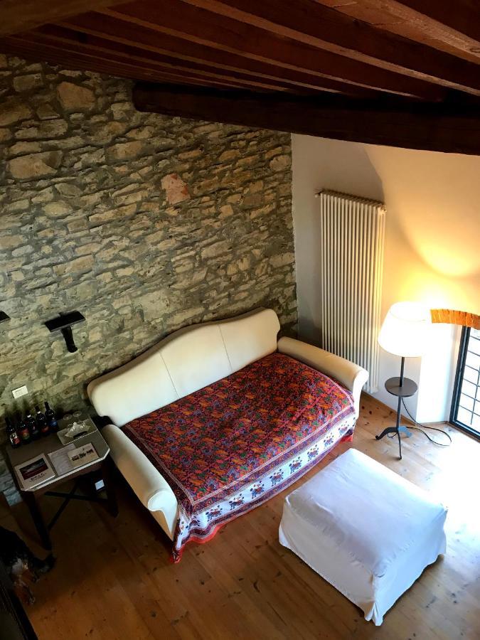 Hostal Il Pezzatino Rufina Exterior foto